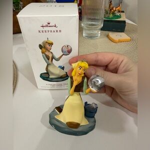 Hallmark Keepsake Cinderella “a dream come true” Christmas ornament